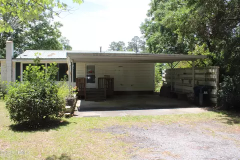 Exterior - 1041 4th St E, Estill, SC 29918 photo 3 of 7