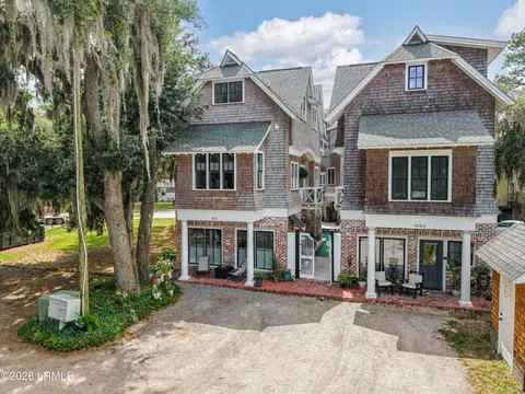 1612 W Paris Ave, Port Royal, SC 29935