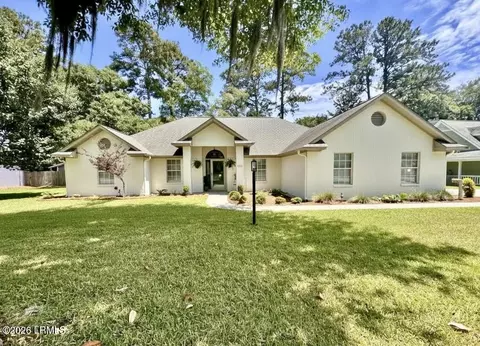1016 Pine Martin Rd, Beaufort, SC 29902