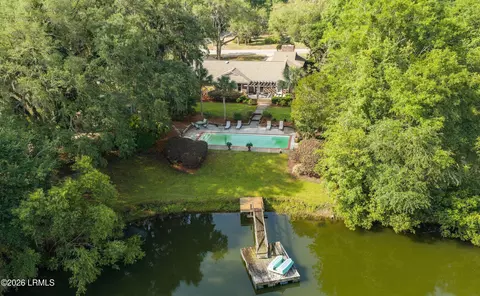 33 Shorts Landing Rd, Beaufort, SC 29907