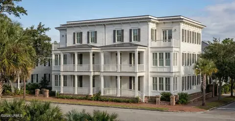 1112 Craven St, Beaufort, SC 29902