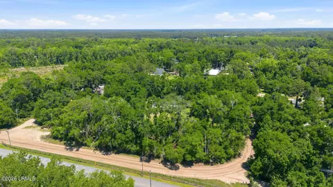73 Davis Rd, Bluffton, SC 29910 photo 7