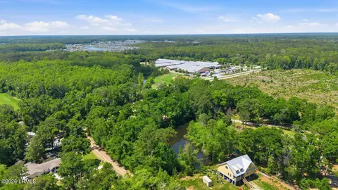 73 Davis Rd, Bluffton, SC 29910 photo 8