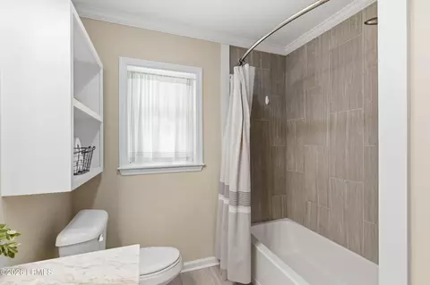 Bath - 213 Sharon Ave, Hampton, SC 29924 photo 4 of 4