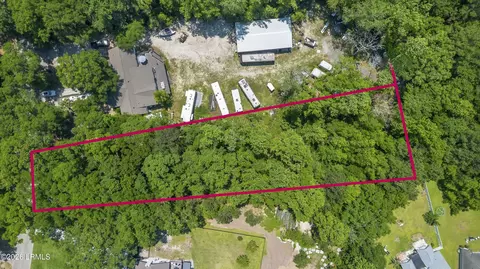 27 Grande Oaks Dr, Bluffton, SC 29910