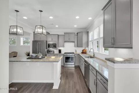 Kitchen - 15 Turnberry Ct, Bluffton, SC 29909 photo 1 of 7
