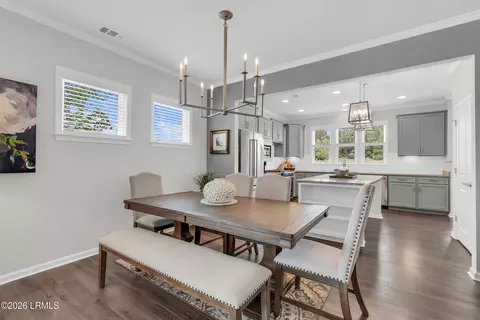 Dining - 15 Turnberry Ct, Bluffton, SC 29909 photo 1 of 3