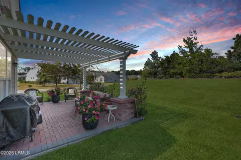 Exterior - 15 Turnberry Ct, Bluffton, SC 29909 photo 12 of 13