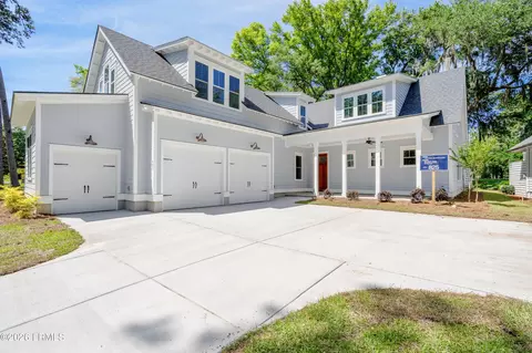 403 Bb Sams Dr, Saint Helena Island, SC 29920