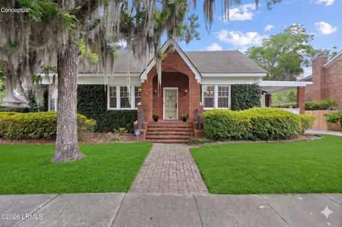535 E 44th St, Savannah, GA 31405