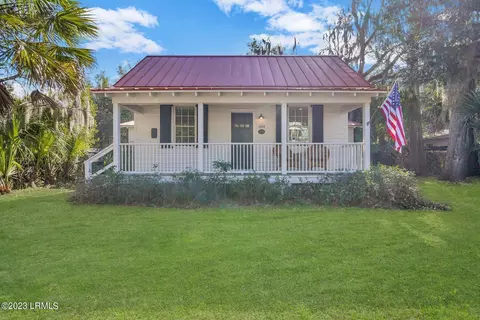 1104 Greene St, Beaufort, SC 29902