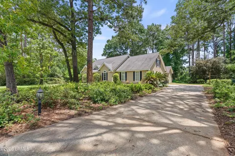 130 Francis Marion Cir, Beaufort, SC 29907