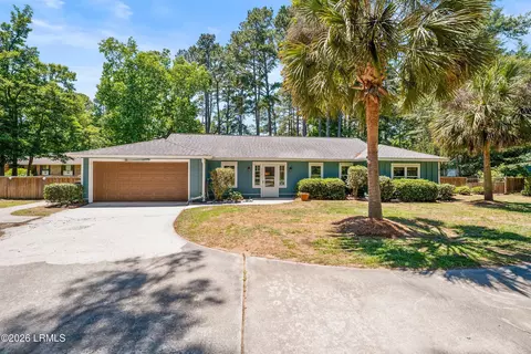 133 Wade Hampton Dr, Beaufort, SC 29907