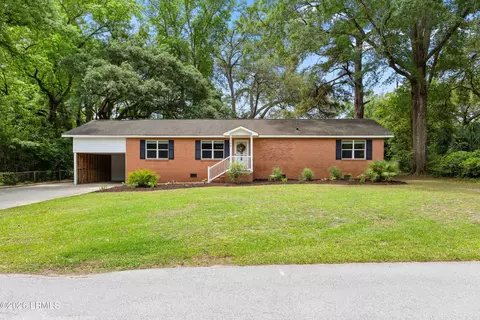 2306 Langhorne Dr, Beaufort, SC 29902