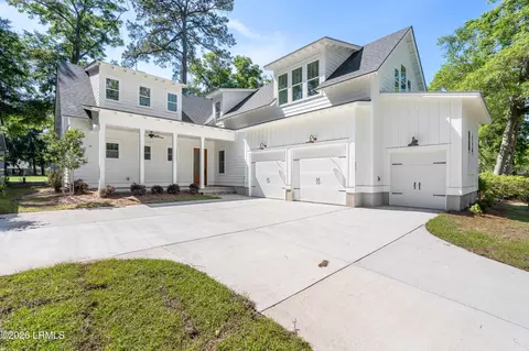 629 S Reeve Rd, Saint Helena Island, SC 29920