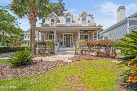 18 Sheridan Rd, Beaufort, SC 29907