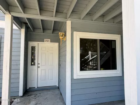 201 Battery Ln #201, Beaufort, SC 29902