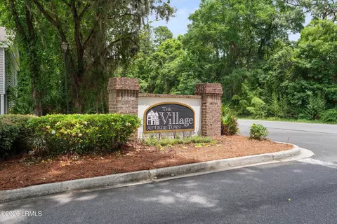 2 Village Dr, Bluffton, SC 29910
