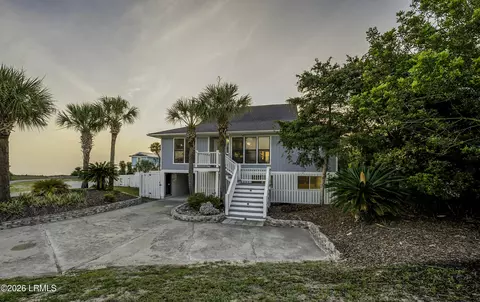 64 Harbor Dr N, Saint Helena Island, SC 29920