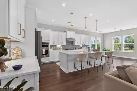 232 Dogwood Ln, Hardeeville, SC 29927