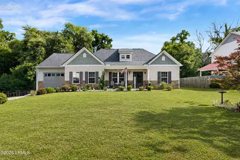 7 Kaminsky Ln, Beaufort, SC 29906