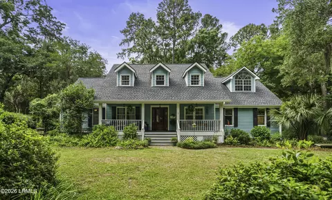 1 Inwood Plantation Dr, Beaufort, SC 29906