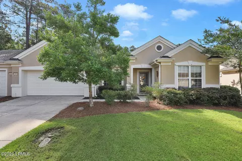 24 Falcon Ct, Bluffton, SC 29909
