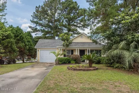17 W Morningside Dr, Bluffton, SC 29910