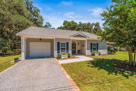 1103 Coleman Ln, Beaufort, SC 29902