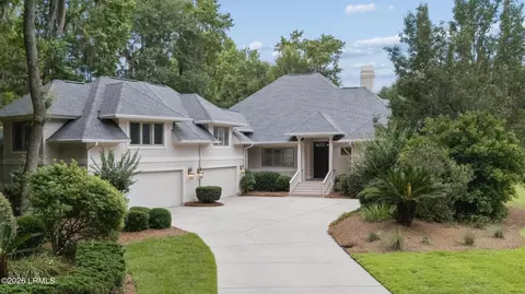 30 Knollwood Dr, Hilton Head Island, SC 29926