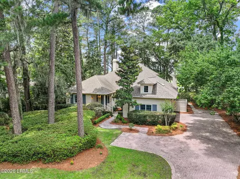 210 Dataw Dr, Saint Helena Island, SC 29920