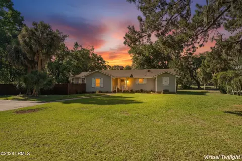 2255 Plantation Dr, Beaufort, SC 29902