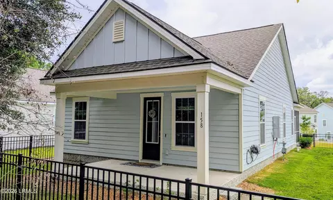 158 Baynard Rd, Beaufort, SC 29906