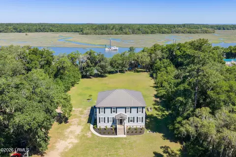 39 Olde Church Rd, Saint Helena Island, SC 29920