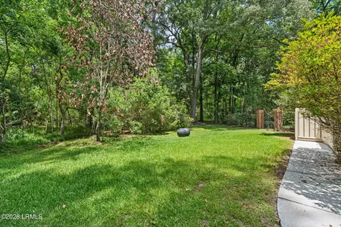 Exterior - 5 Hackamore Dr, Bluffton, SC 29910 photo 8 of 12