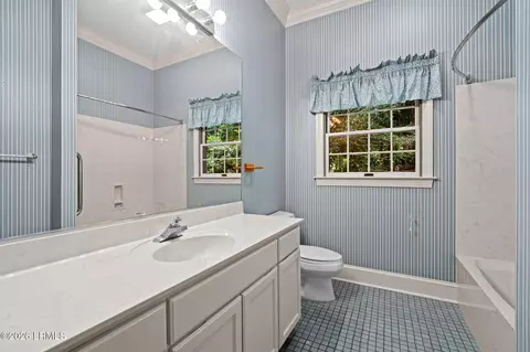 Bath - 5 Hackamore Dr, Bluffton, SC 29910 photo 3 of 3