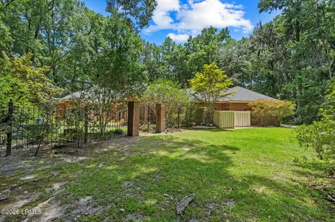 Exterior - 5 Hackamore Dr, Bluffton, SC 29910 photo 10 of 12