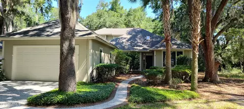 1119 Palmetto Pt, Saint Helena Island, SC 29920