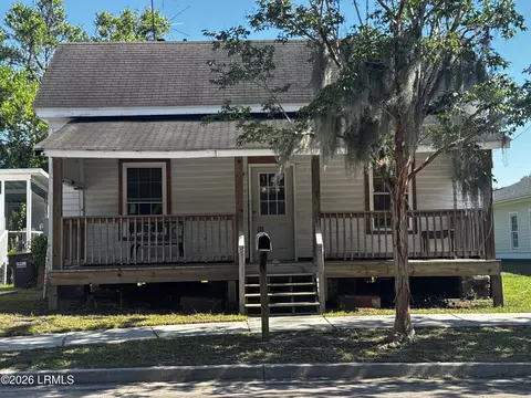 1506 Duke St, Beaufort, SC 29902