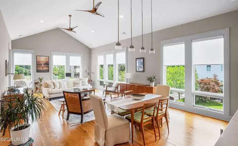 706 Bladen St, Beaufort, SC 29902