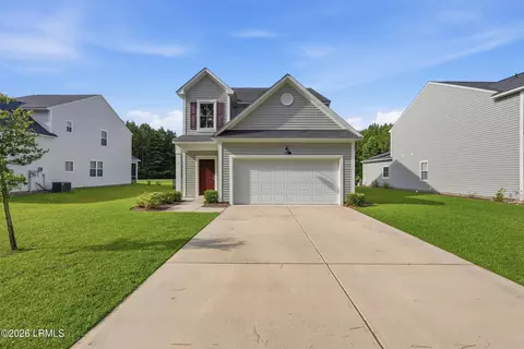 7 Woodland Ct, Bluffton, SC 29910