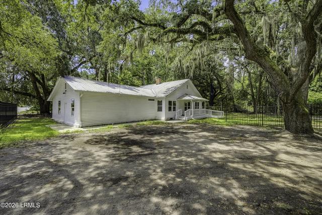 1890 Trask Pkwy, Seabrook, SC 29940