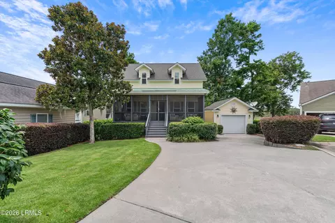 6 White Pond Blvd, Beaufort, SC 29902