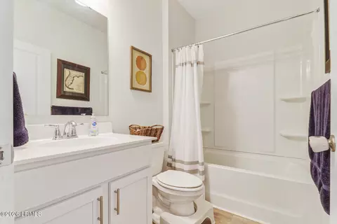Bath - 2311 Blakers Blvd, Bluffton, SC 29909 photo 3 of 3
