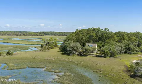 170 Cassena Island Dr, Lady's Island, SC 29907