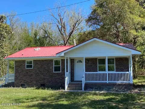 1256 Kings Hwy, Yemassee, SC 29945