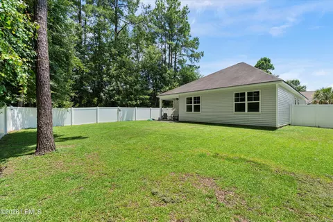 Exterior - 102 Tanners Run, Bluffton, SC 29910 photo 5 of 6