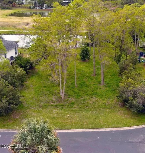 23 Governors Trce, Beaufort, SC 29907