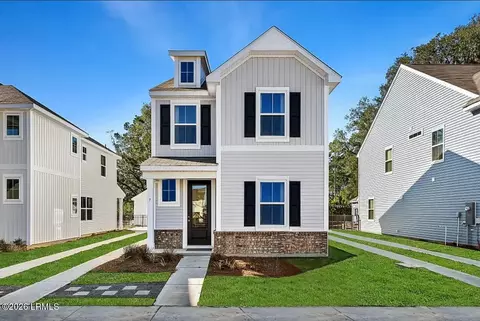 7 Whispering Oaks Cir, Bluffton, SC 29909