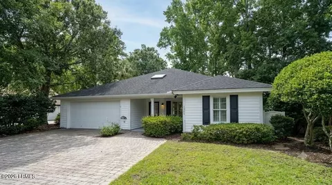 1305 Rowland Dr, Saint Helena Island, SC 29920